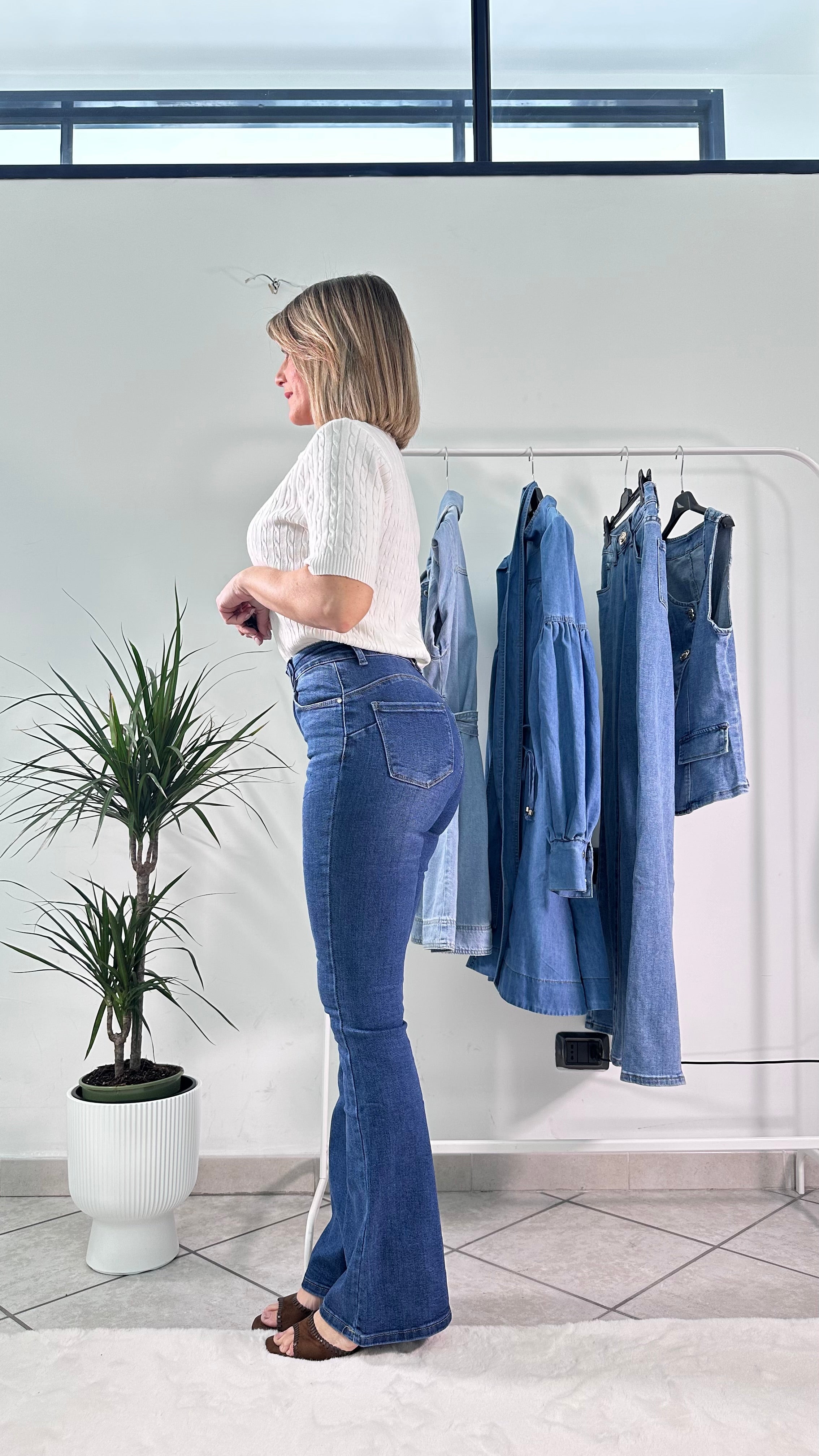 Jeans zampa -5kg slanciante