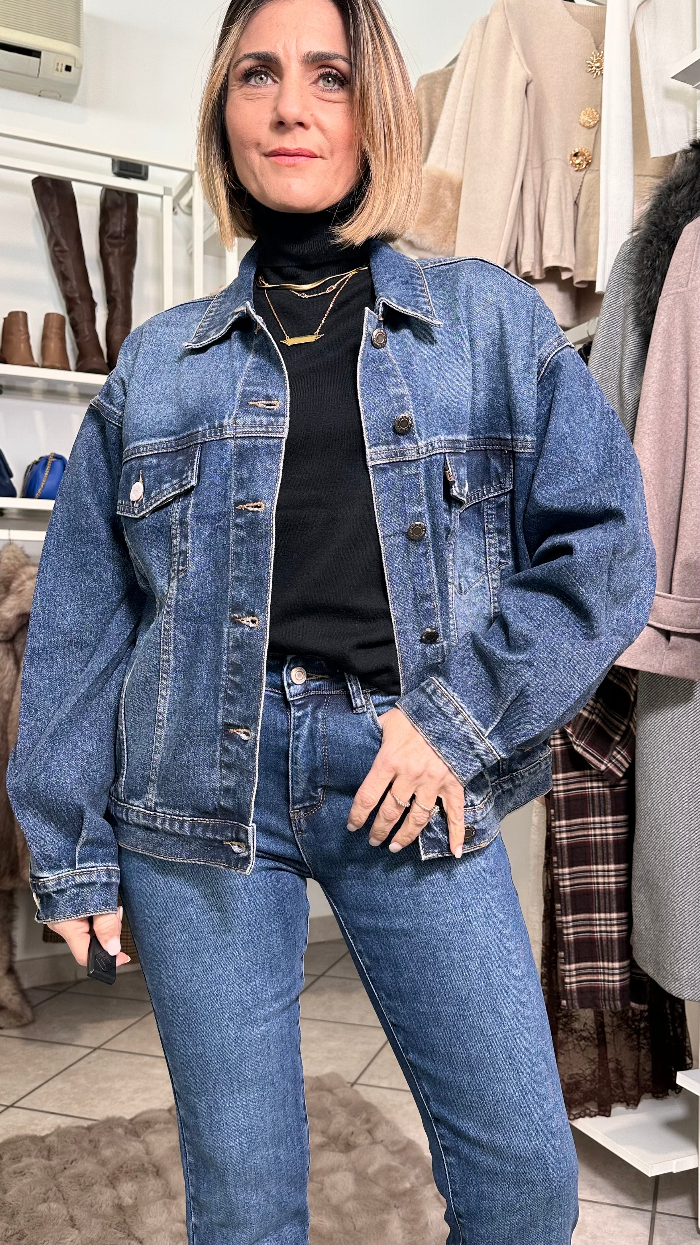 Denim Jacket Icon – Denim scuro