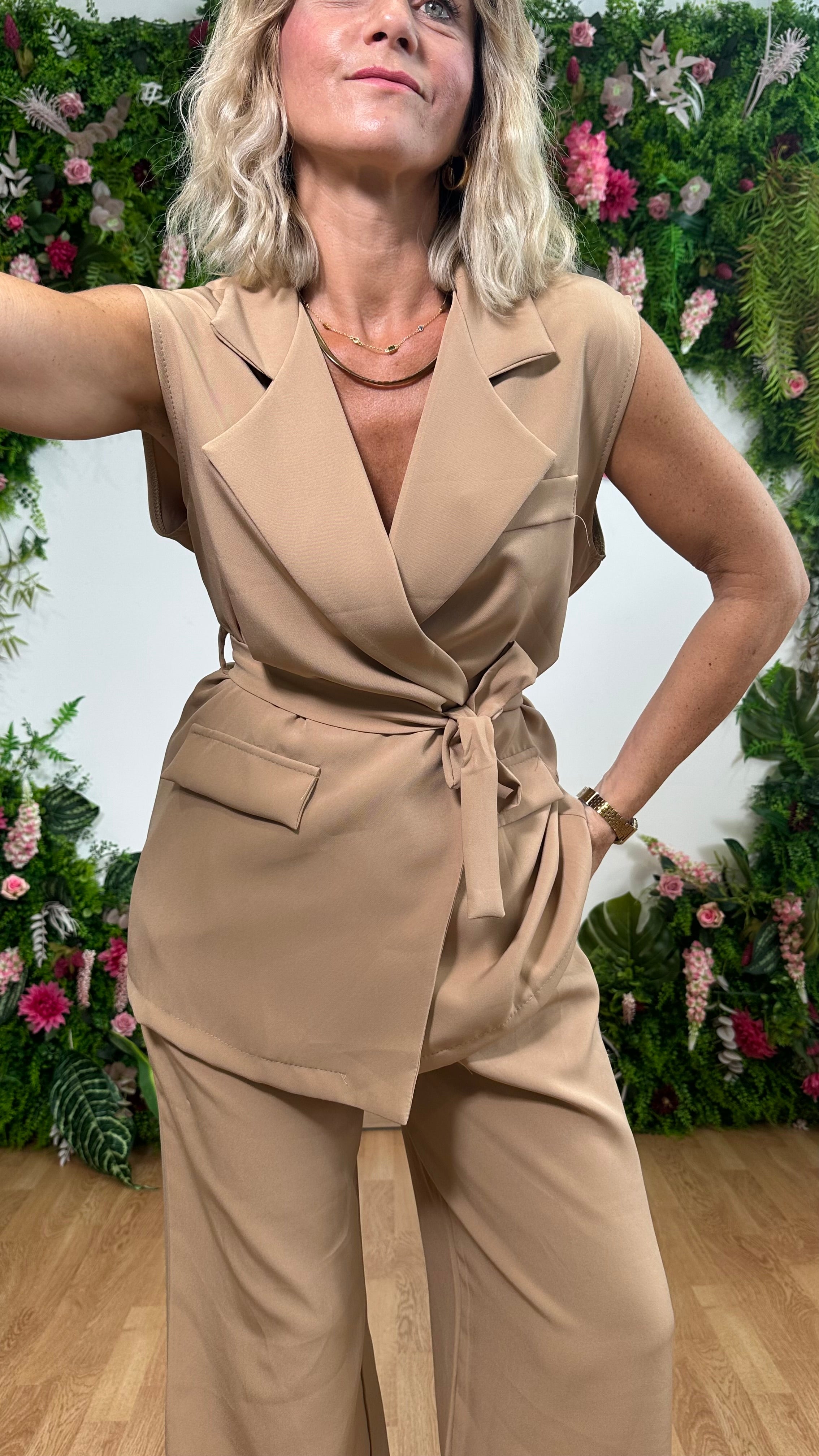 Tailleur Gilet cammello