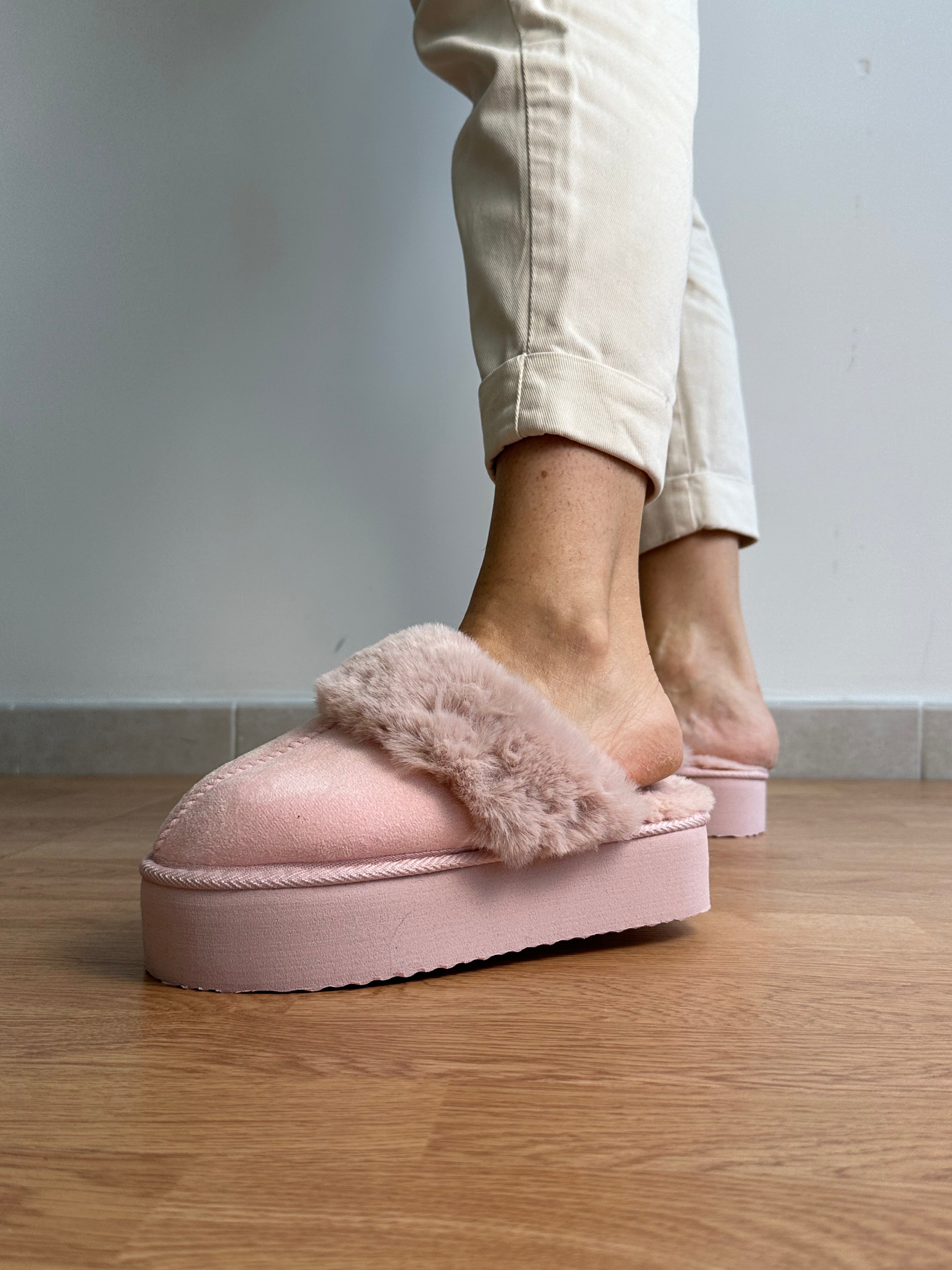 Mules peluche platform