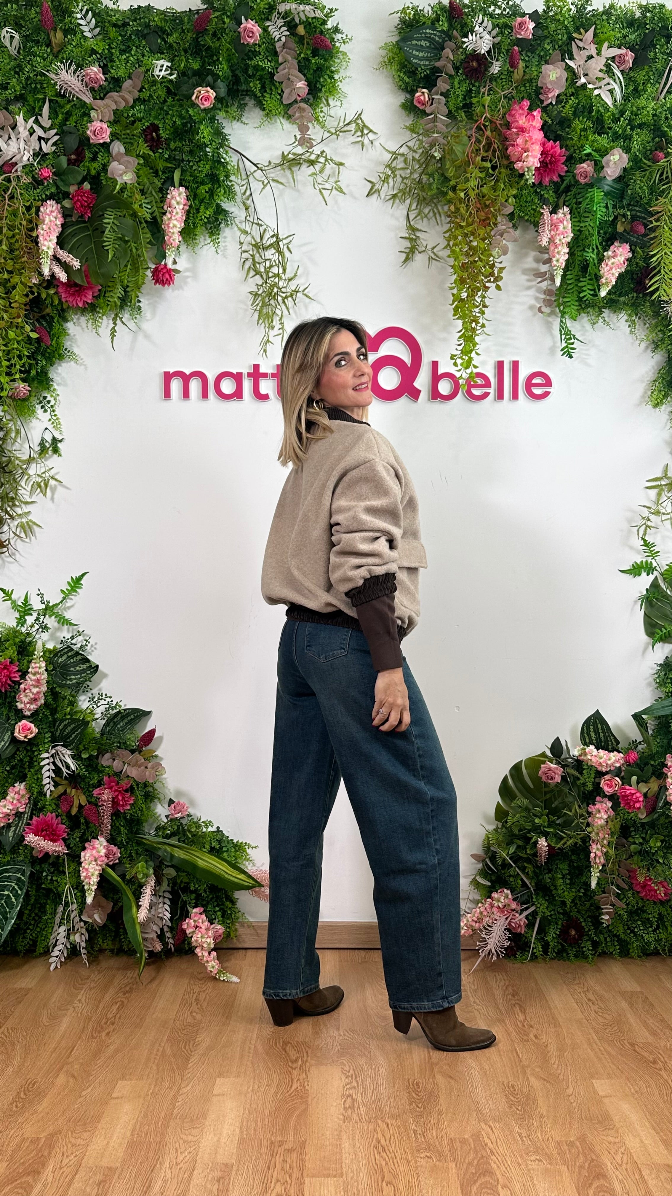 Bomber College Beige