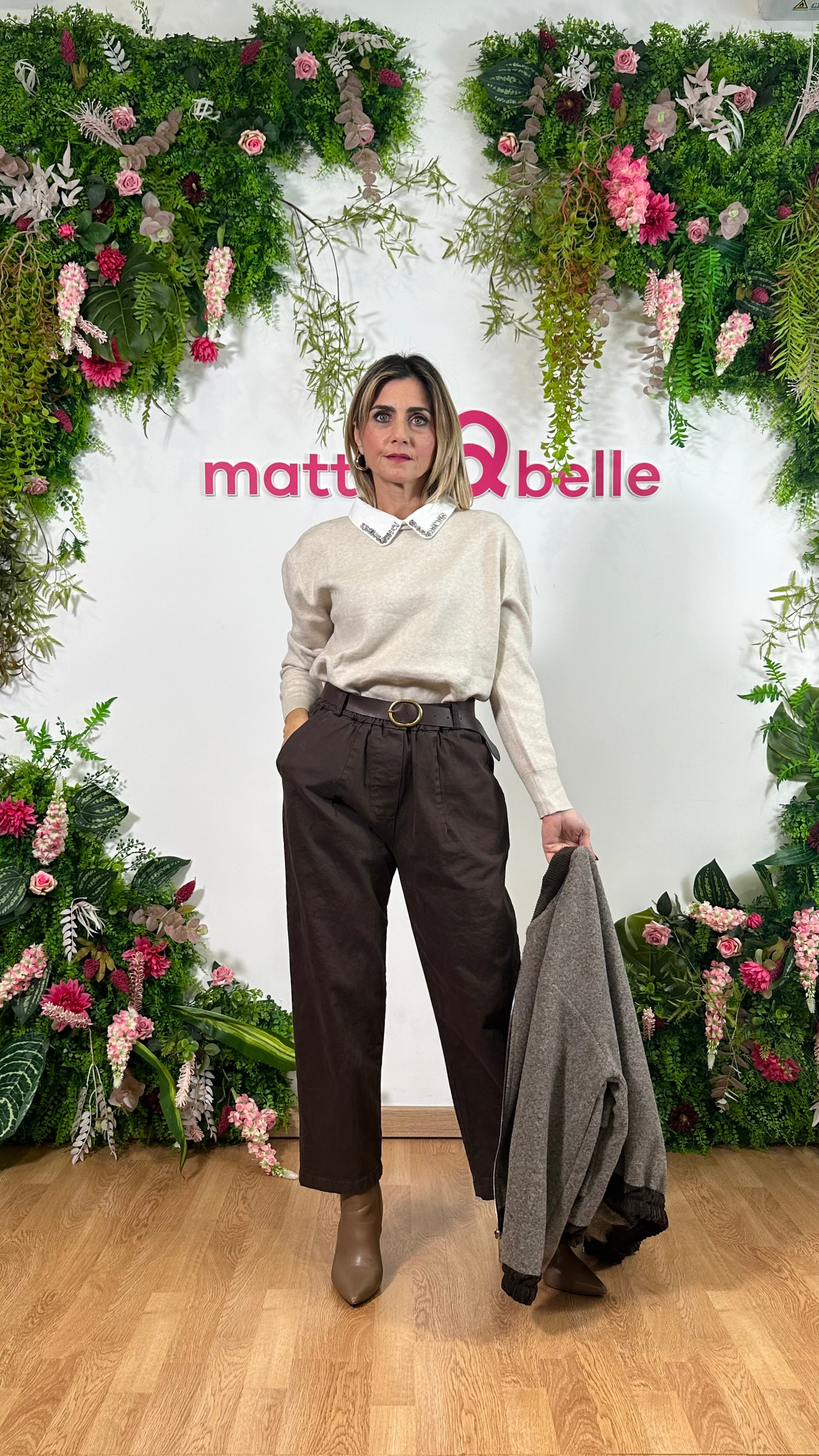 Maglia Colletto Strass Beige