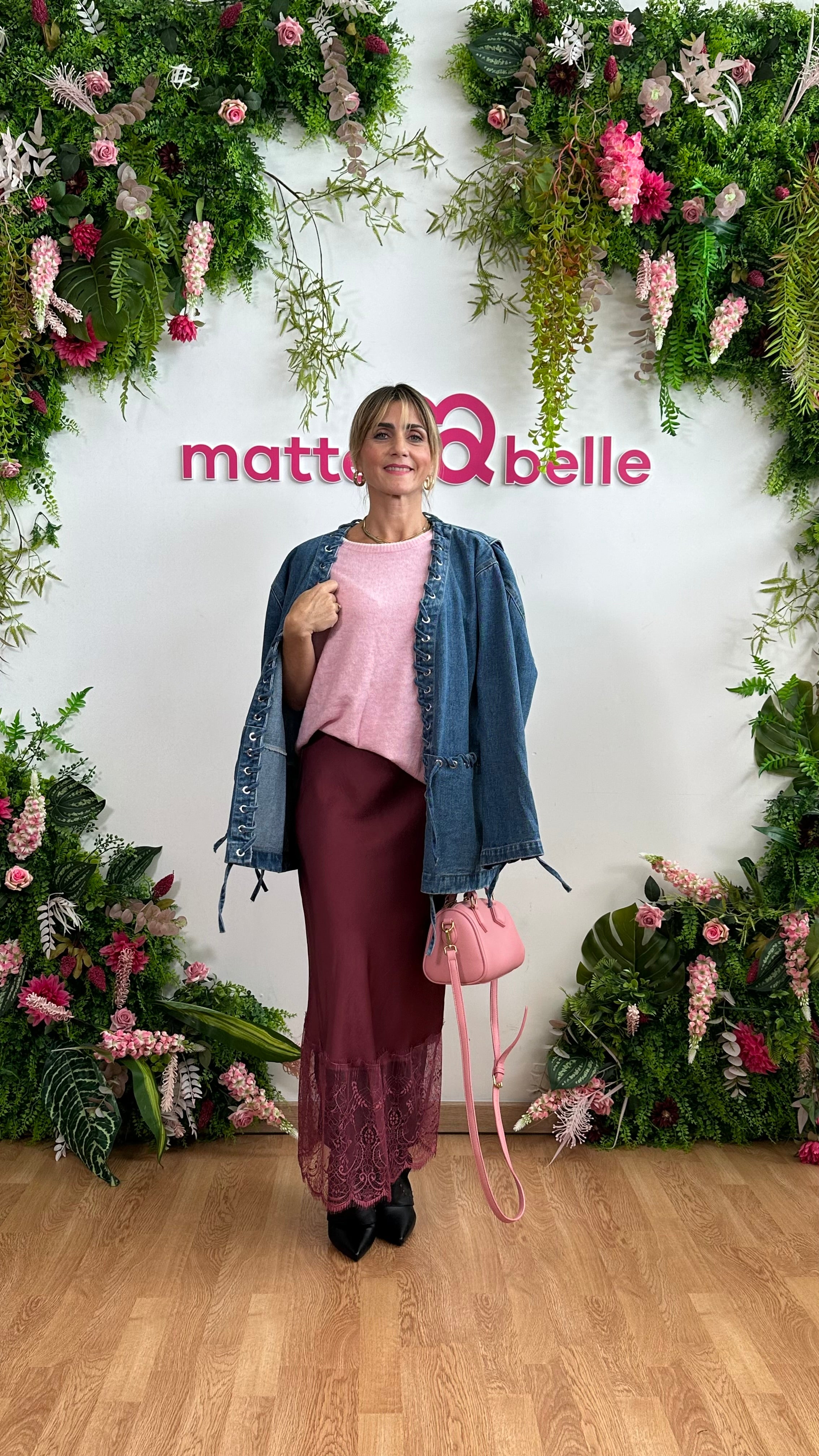 Gonna Viscosa con Pizzo Bordeaux