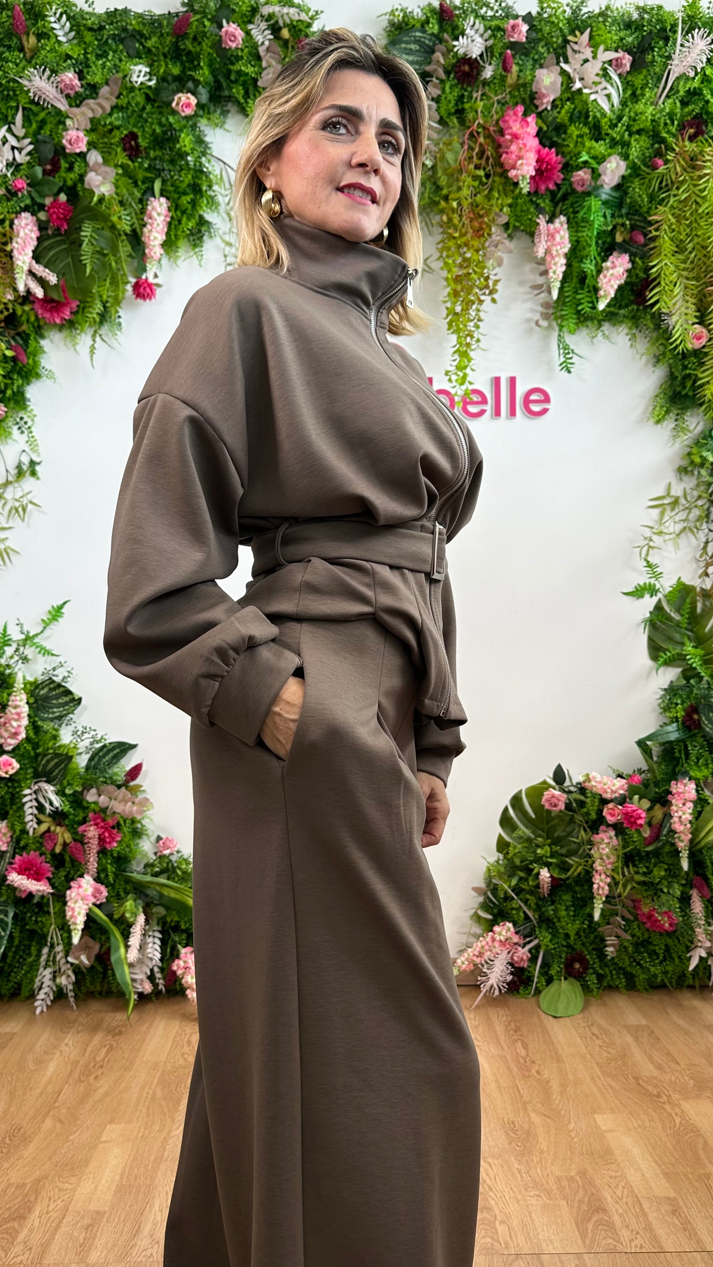 Coordinato Minimal Marrone