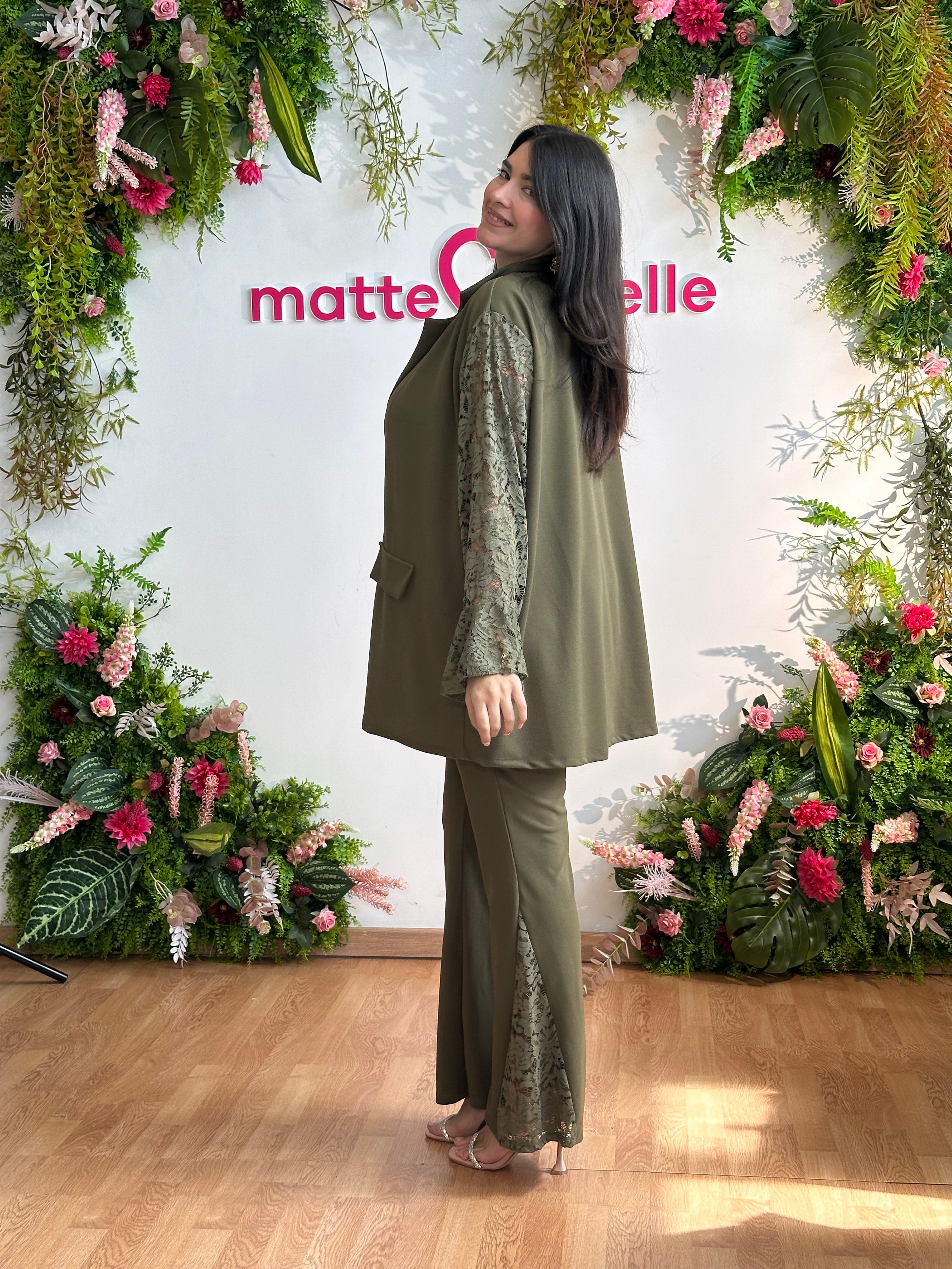 Tailleur Lady verde militare
