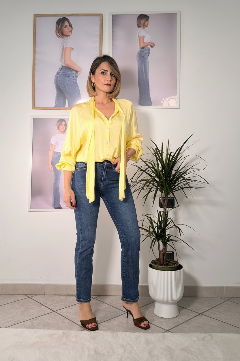 Jeans Straight Push Up – Effetto -5kg lavaggio medio