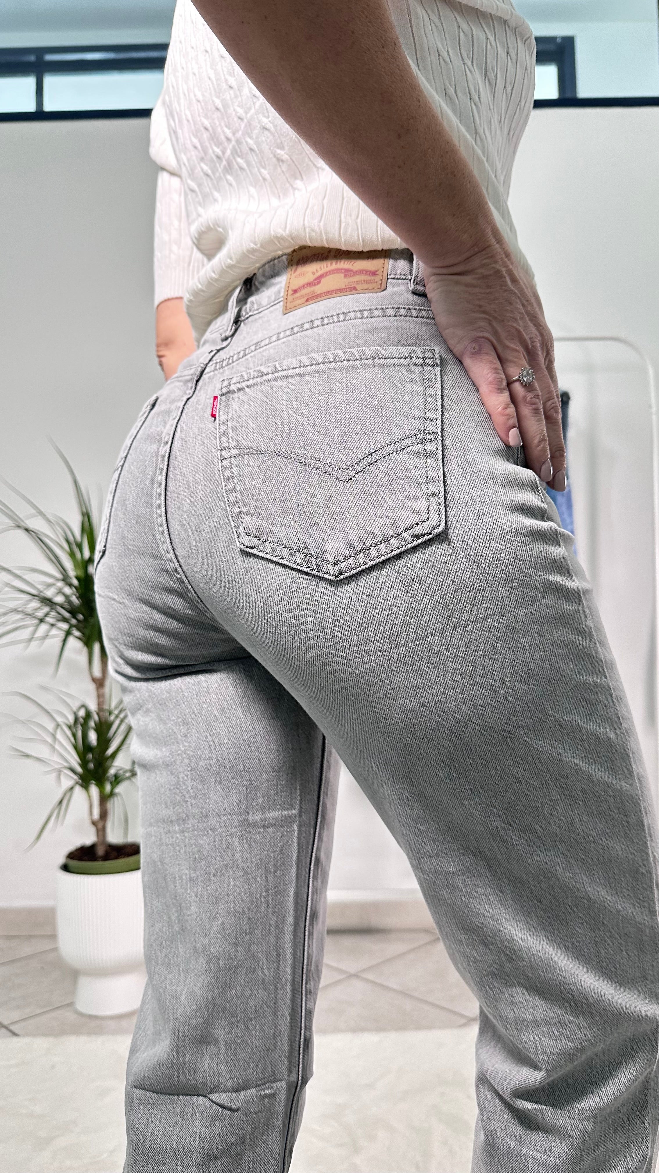 Jeans Mom Fit Grigio Chiaro Vita Alta