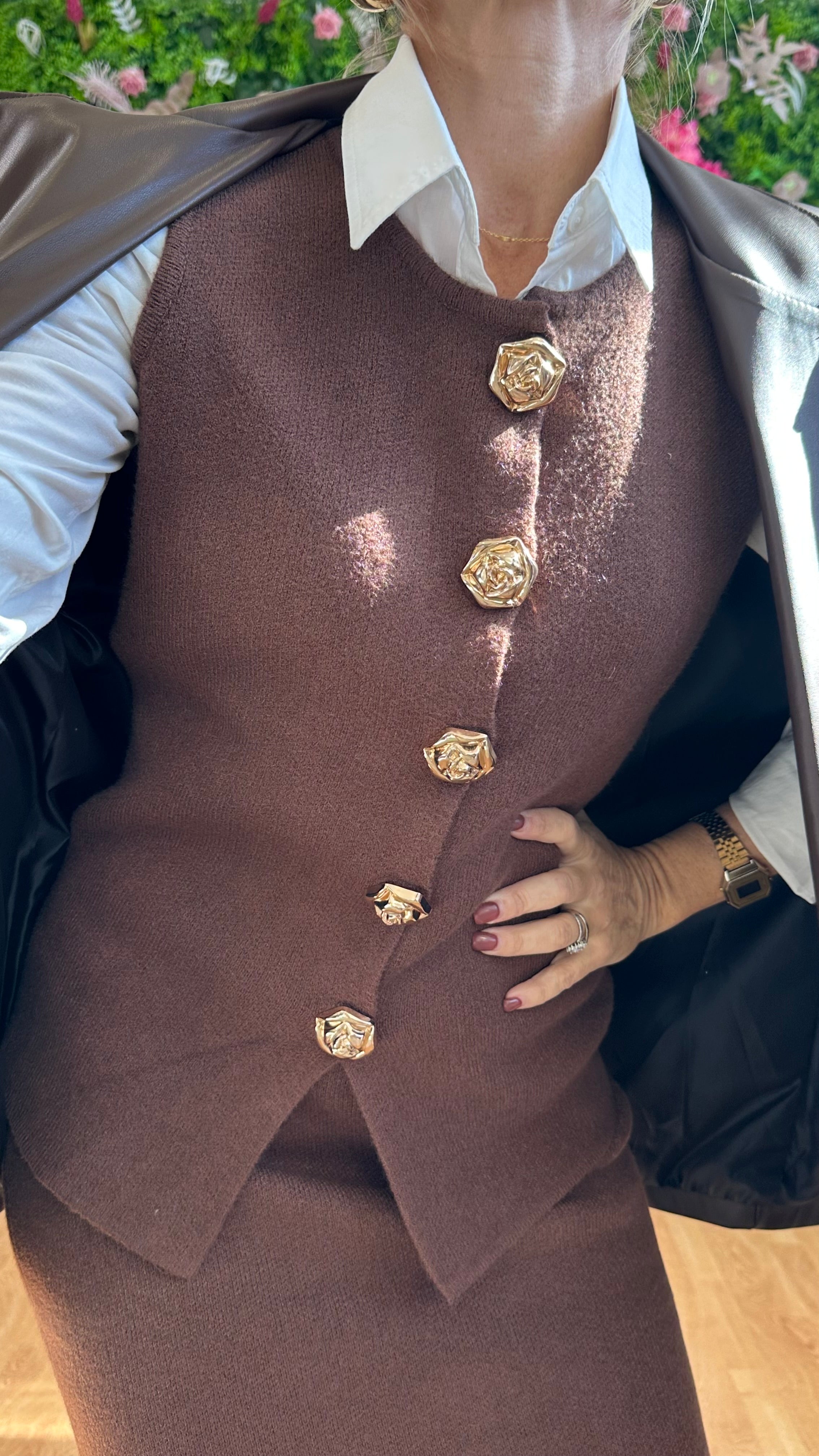 Coordinato Rose Giro Manica Marrone