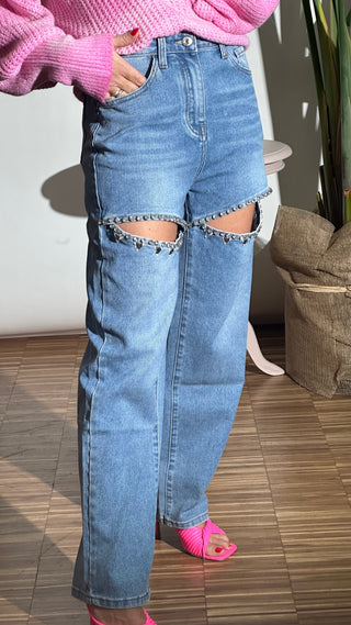 Jeans cut-out