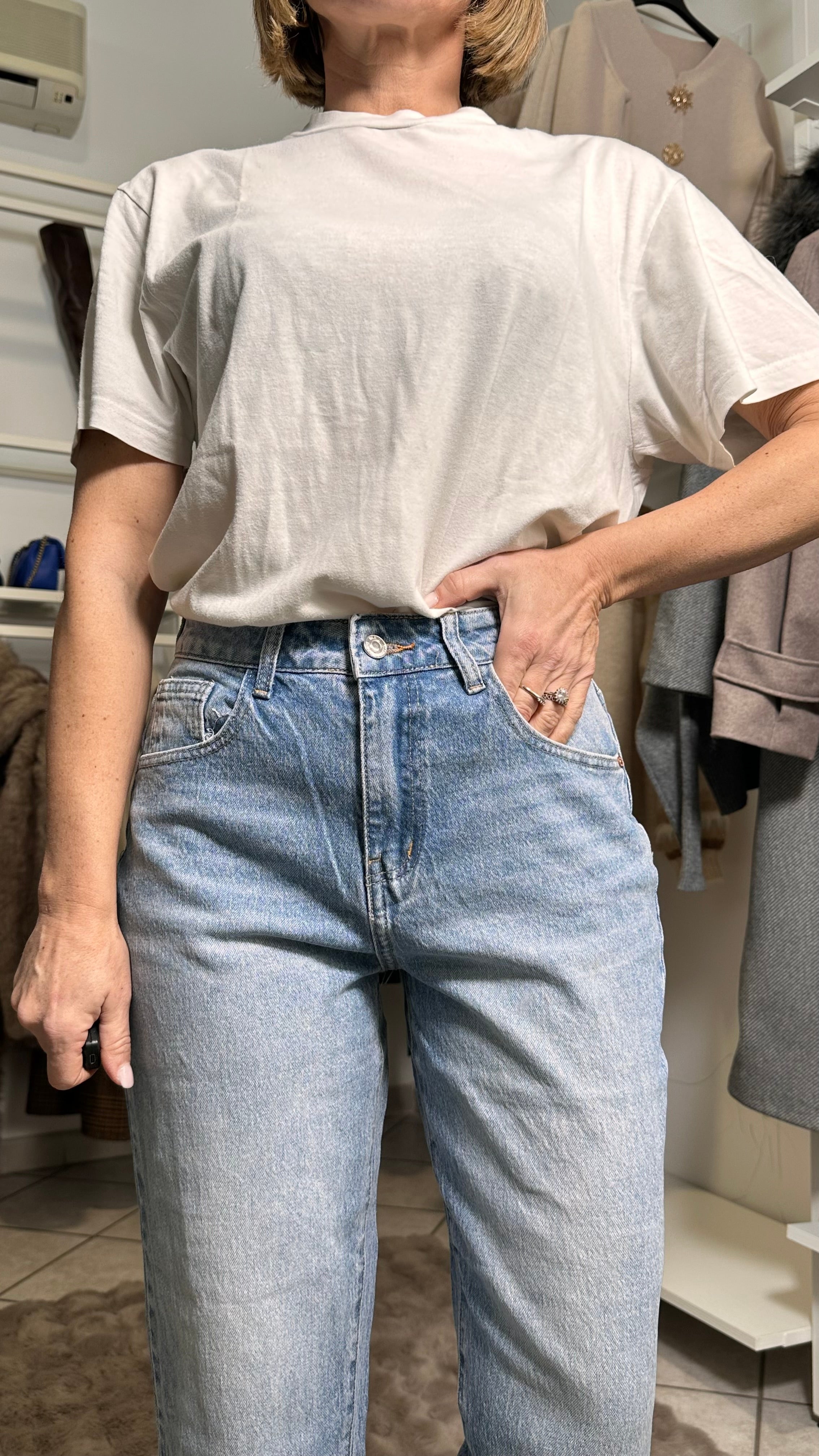 Jeans Mom Fit Vita Alta – Lavaggio Vintage Chiaro
