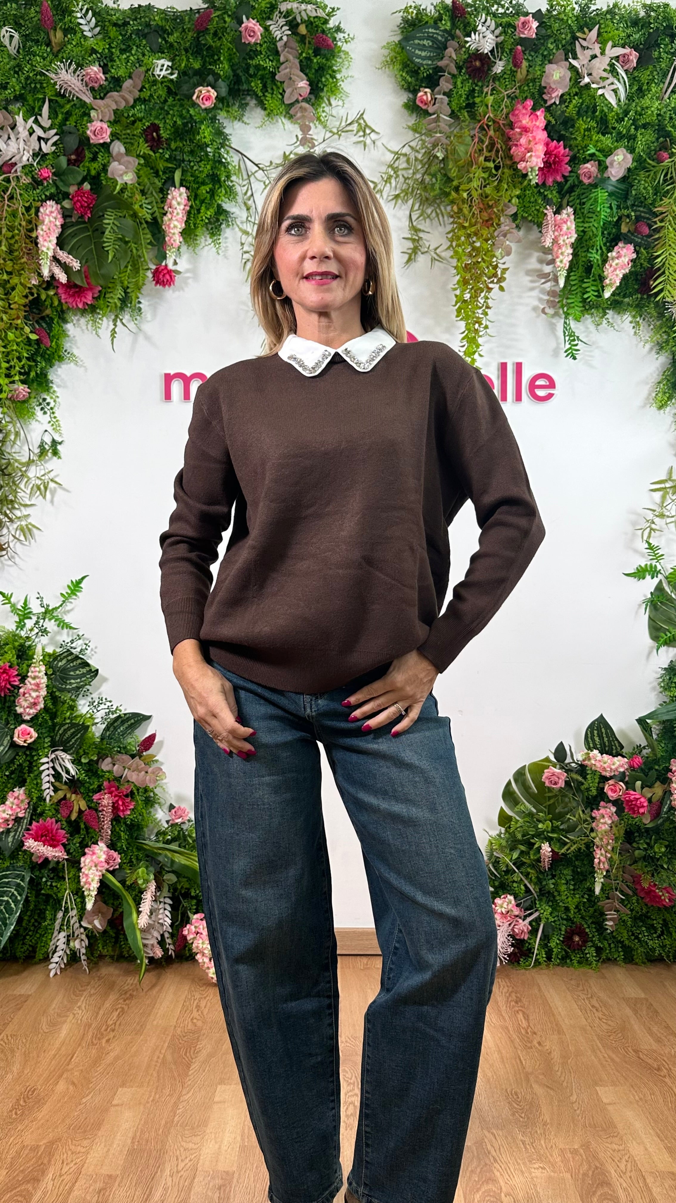 Maglia Colletto Strass Marrone