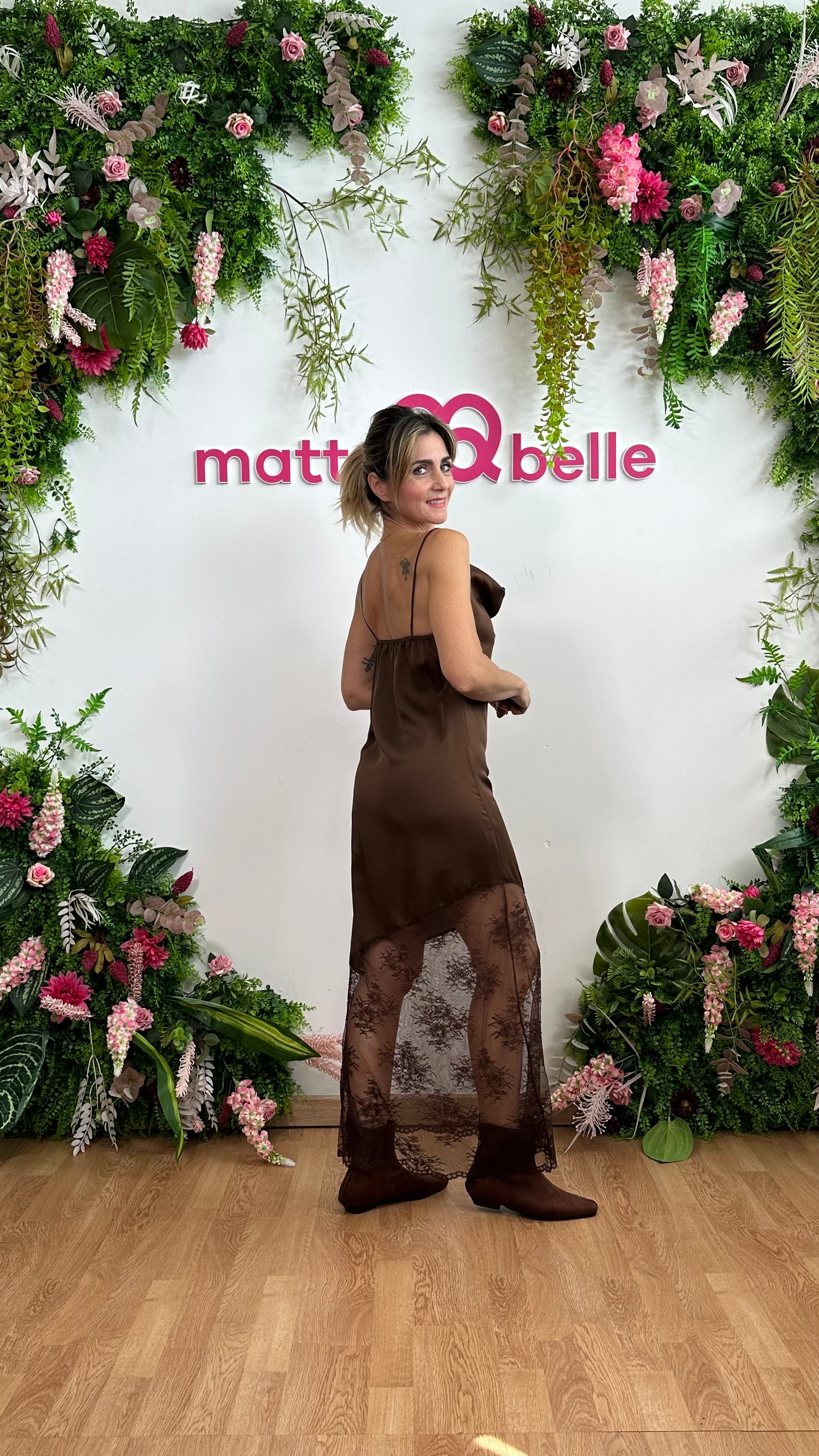 Abito Merletto Marrone