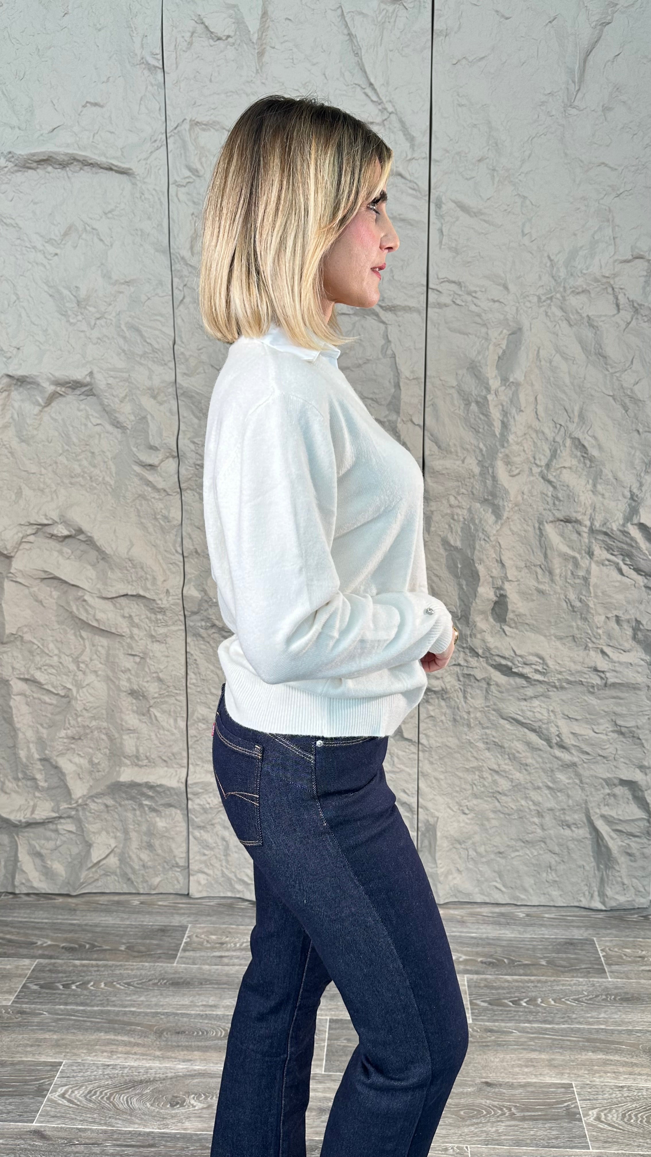 Maglioncino Chic Con Colletto Panna