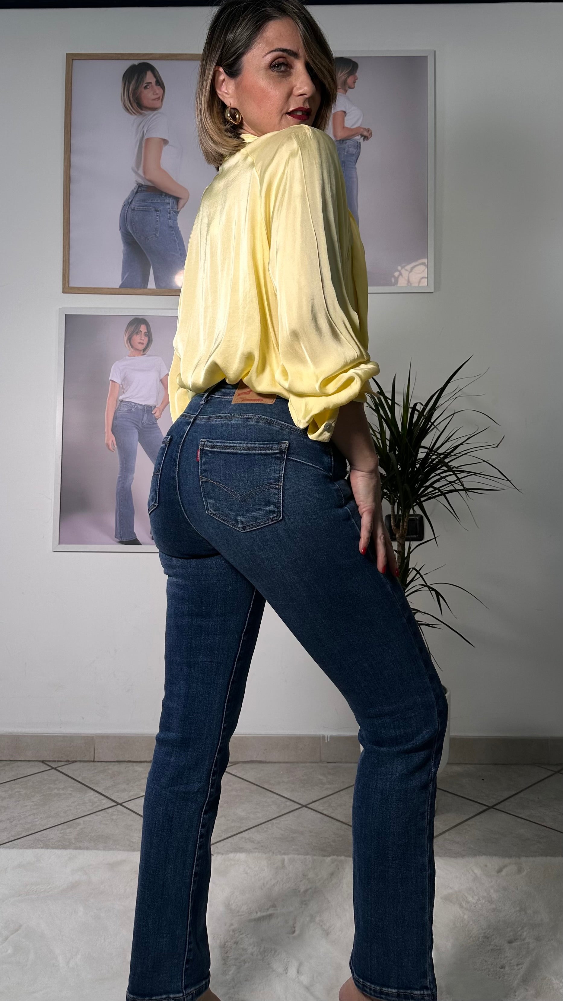 Jeans Straight Push Up Effetto -5kg lavaggio medio
